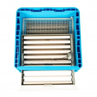 Incubator electric (clocitoare) capacitate 128 oua, 2 etaje, alimentare 220V / 12V Micul Fermier